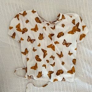 White butterflies crop tops